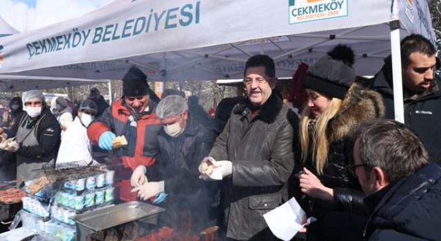 Çekmeköy Kartopu Şenliği’nde Doyasıya Eğlence