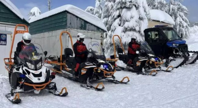 Kartepe'de JAK Timinden Karda Tatbikat